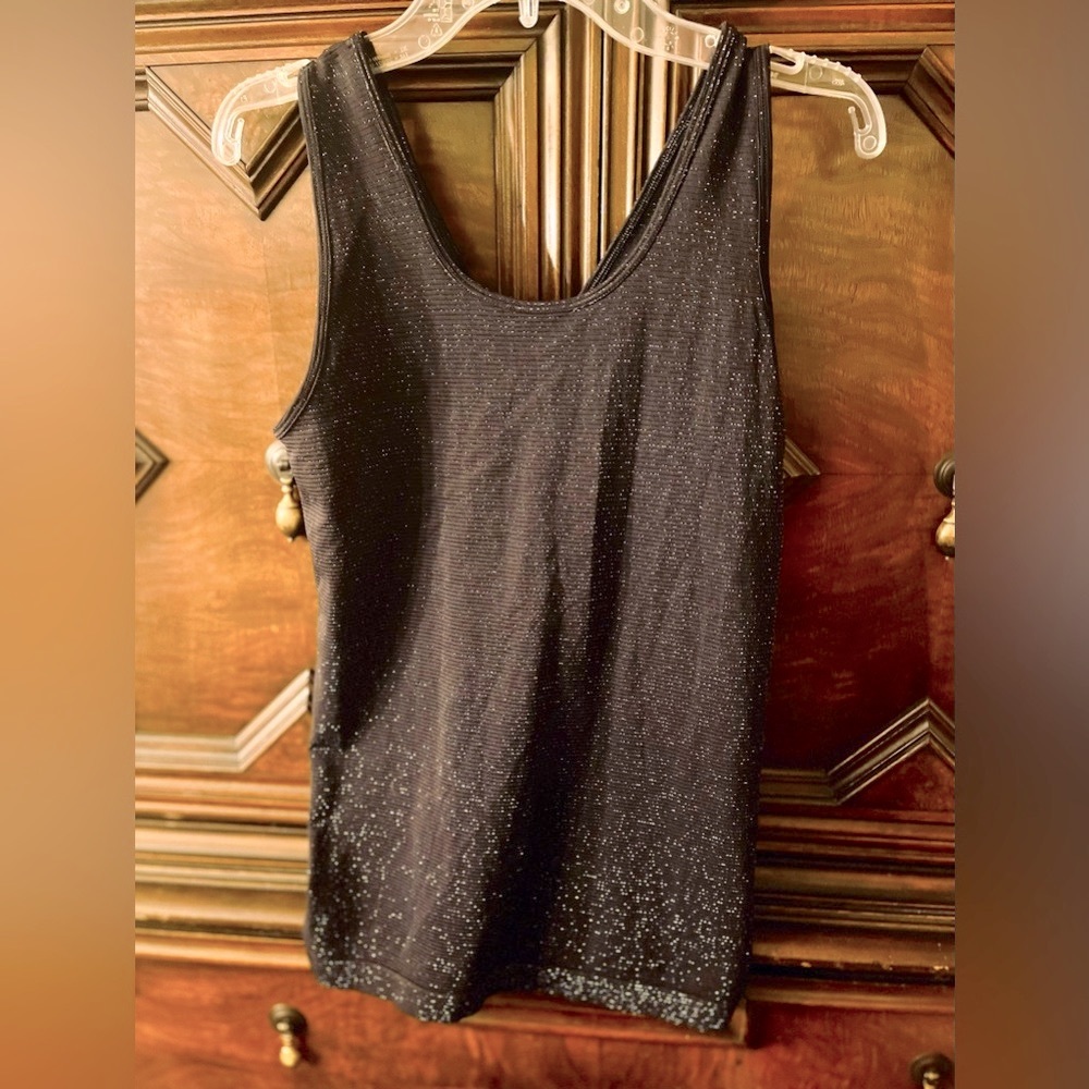 Apt 9 black v neck black/metallic shimmer tank/cami. Size S/M.  NWOT.